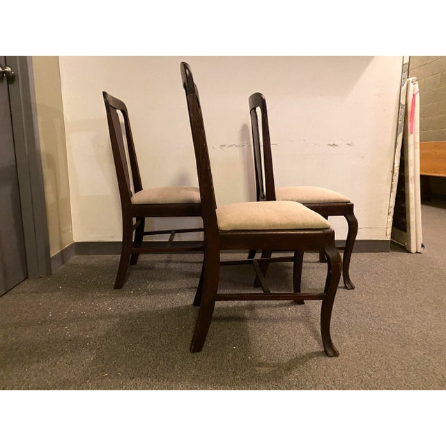 Arts & Crafts Queen Anne Style Oak and Lee Jofa Linen Dining Chairs, Set of 3 For Sale In Minneapolis - Image 6 of 13