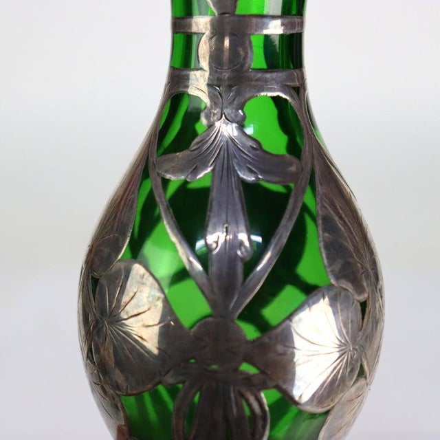 Late 19th Century Antique Alvin Manufacturing Art Nouveau Foliate Sterling Silver & Emerald Glass For Sale - Image 5 of 6