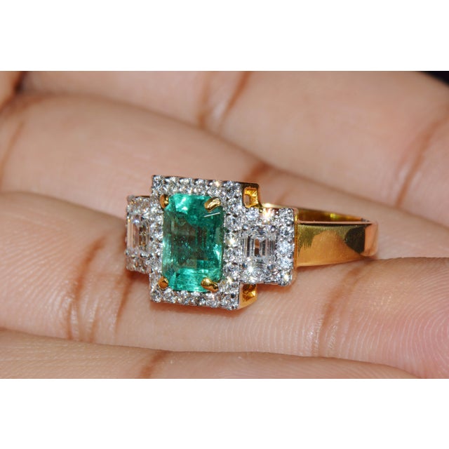 Early 21st Century Certified Natural 2.14cts Emerald vs F Diamond 18k Solid Gold Three Stone Halo Ring, Size 6.5 For Sale - Image 5 of 14