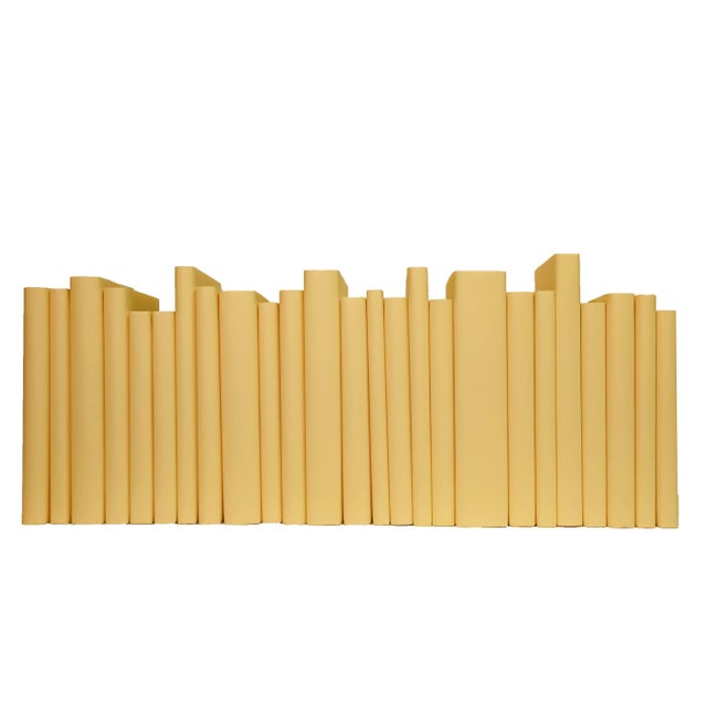 Take your design to a new level with the Onyx Paper Wrapped Oversized Color By The Foot from Booth & Williams. Authentic...