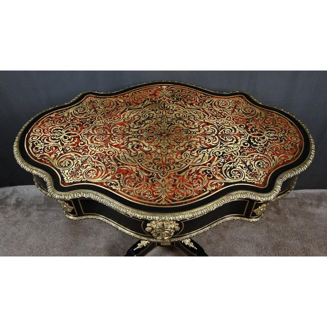 Mid-19th Century Napoleon III Violin-Shaped Marquetry Table For Sale - Image 3 of 18