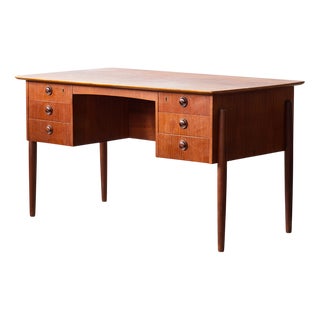 Mid-Century Modern Scandinavian Teak Desk with Six Drawers, 1960s For Sale