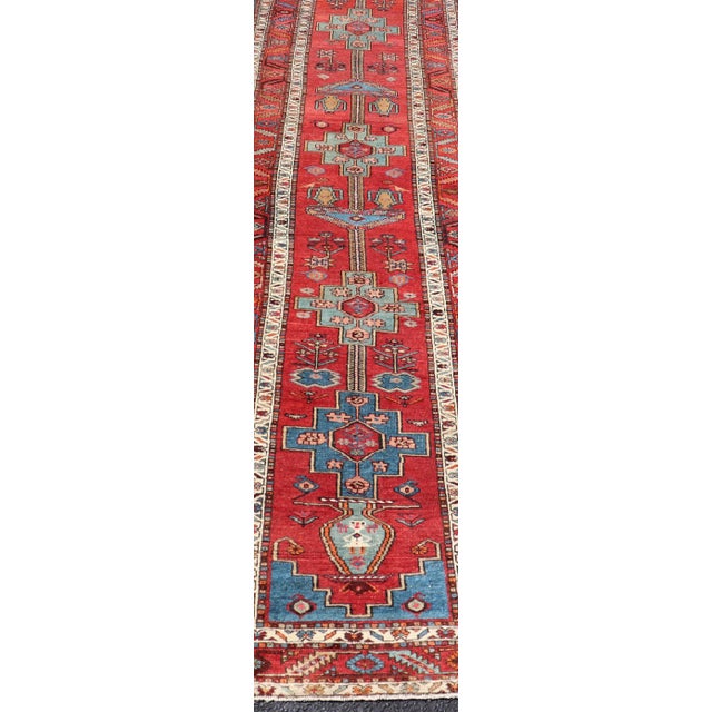 Tribal Antique Persian Long Persian Serapi Runner in Wool With Medallion Design 2'9 X 14'5 For Sale - Image 3 of 12