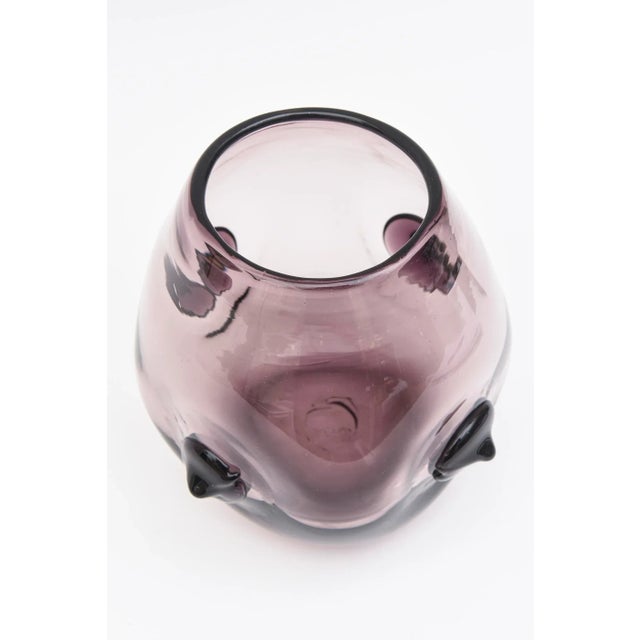 Blenko Vintage Rare Wayne Husted for Blenko Signed Purple Nipple Apendage Vase, 1959 For Sale - Image 4 of 13
