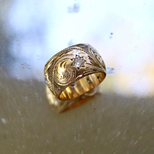 Late 19th Century Victorian 14k Gold Hand-Engraved Celestial Themed Band or Ring With Diamonds, Size 6 For Sale - Image 9 of 9