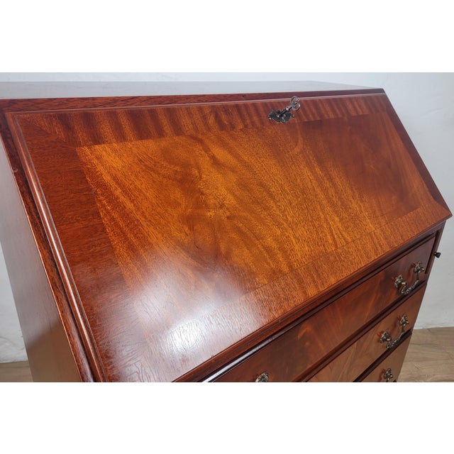Vintage Desk in Mahogany, 1960 For Sale - Image 6 of 18