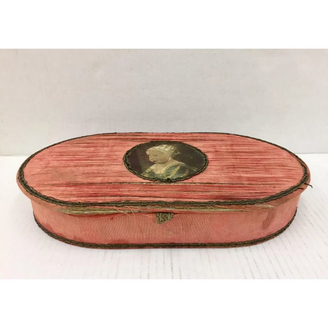 Gorgeous Edwardian Keep-Sake Box. Original pink silk covering, green felt bottom and brown ribbon trim at edges and...