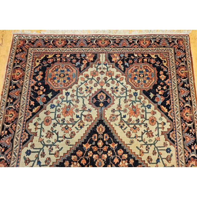 19th Century Persian Farahan Sarouk Rug, Hand-Knotted Wool, Floral Medallion Pattern, Ivory & Blue, 5x7 For Sale - Image 10 of 17