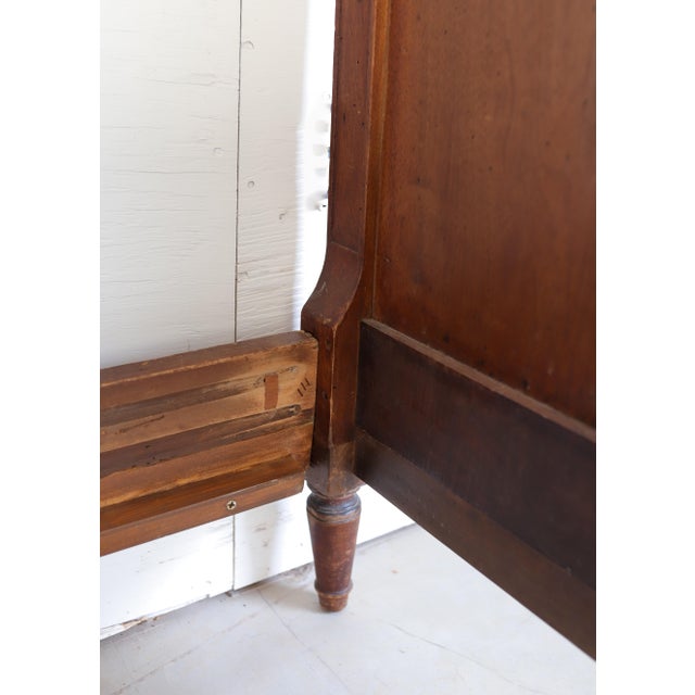 French 19th C. Louis XVI Style Daybed For Sale - Image 3 of 10