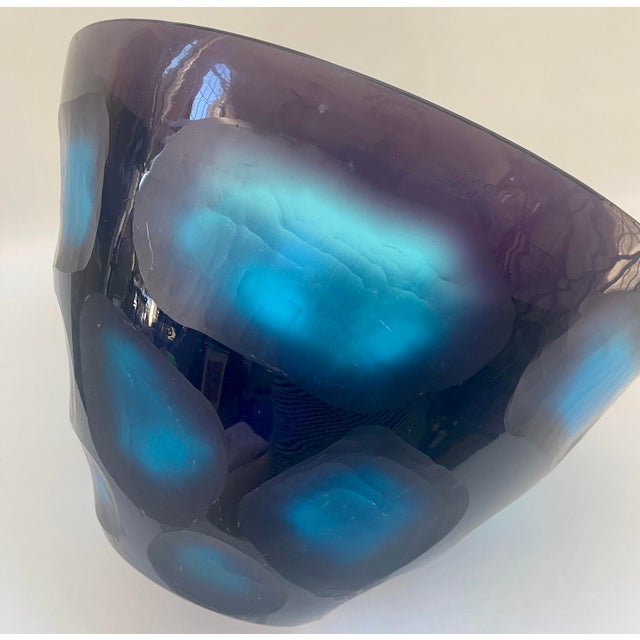 1980s Monumental Murano Facetted Battuto Cobalt Blue Art Glass Bowl For Sale - Image 5 of 9