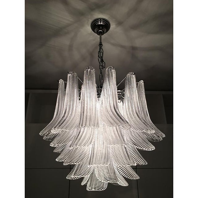 Murano Glass Venini Style Chandelier by Simoeng For Sale - Image 4 of 7