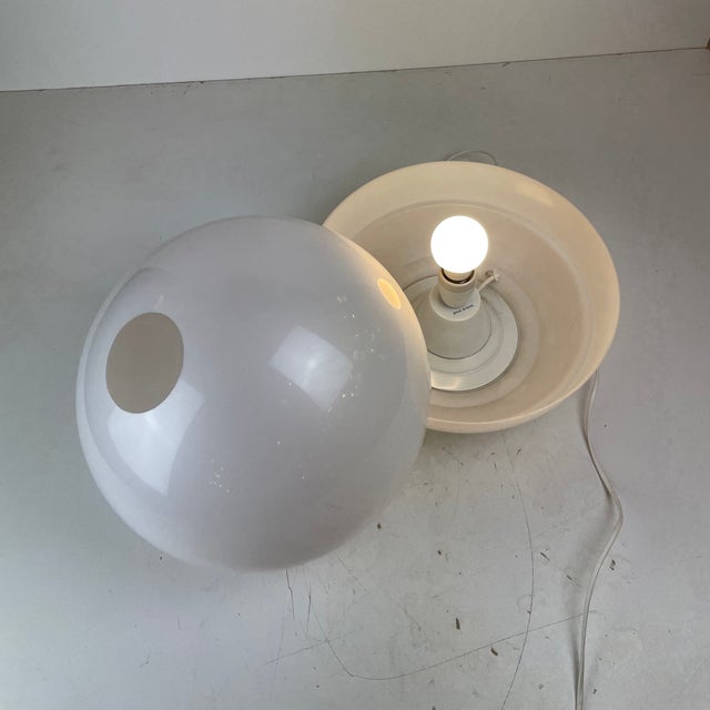 Globe 4732, Space-Age Table Lamp by André Ricard for Metalarte, Spain, 1970s For Sale - Image 18 of 18