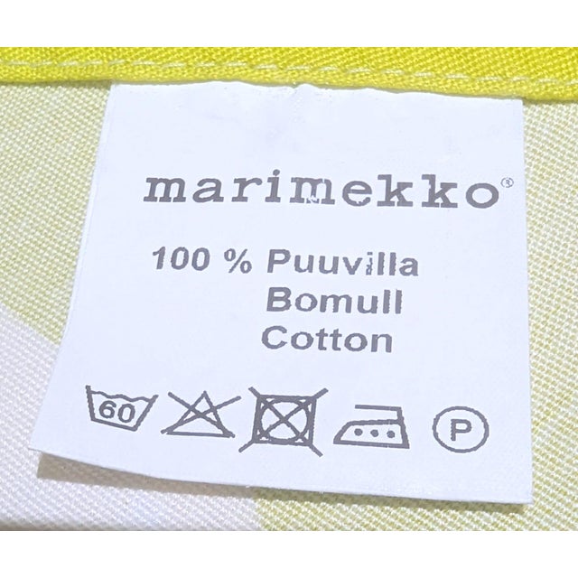 Marimekko 60" Round "Unikko" Tablecloth For Sale In Miami - Image 6 of 7