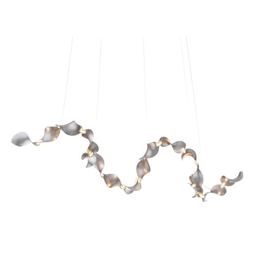 Dune 16 Curve Pendant Light in Aluminum with Silver Anodized Finish by Moss Objects For Sale
