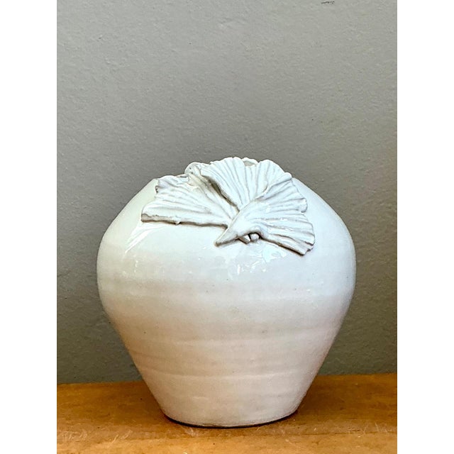 Contemporary Vintage Kass O'Brien White Ceramic Vase With Ginko Leaf Motif For Sale - Image 3 of 13