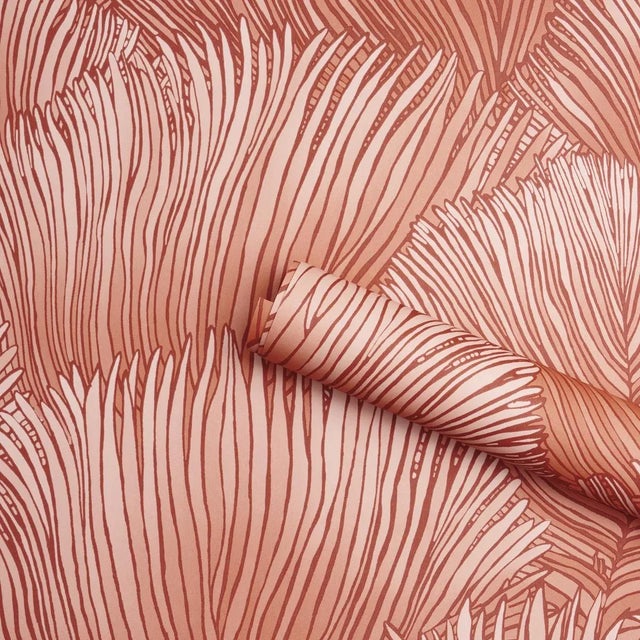 Schumacher SAMPLE - Schumacher Fondale Wallpaper In Pink For Sale - Image 4 of 4