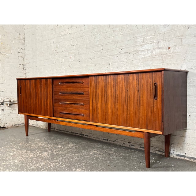Mid 20th Century Nils Jonsson 'Cortina' Rosewood Credenza for Troeds Bjärnum, 1960s, Denmark For Sale - Image 5 of 18