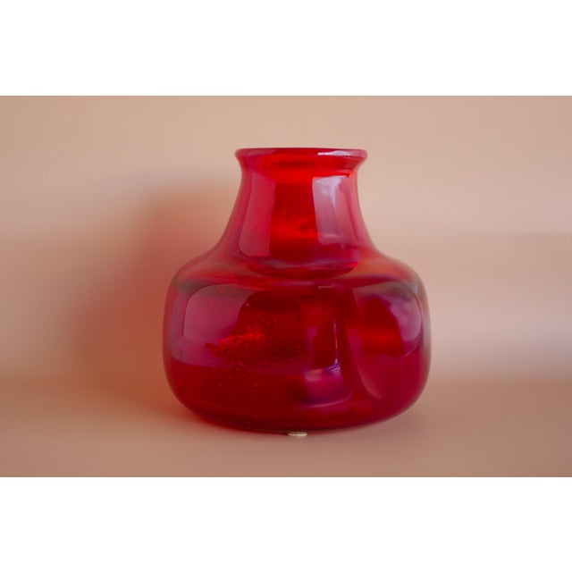 Red Red Glass Vase by Erik Höglund for Bodafors, 1960s For Sale - Image 8 of 12