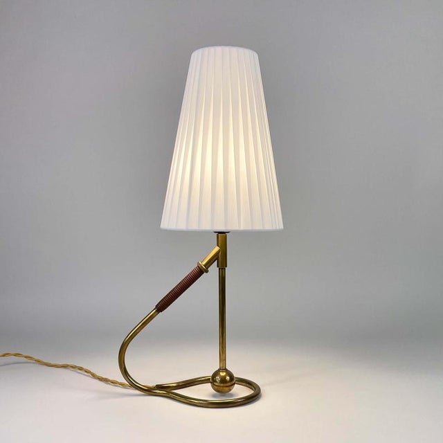 306 Adjustable Wall anf Table Lamp in Brass and Bakelite by Kaare Klint for Le Klint, Denmark, 1950s For Sale - Image 3 of 18