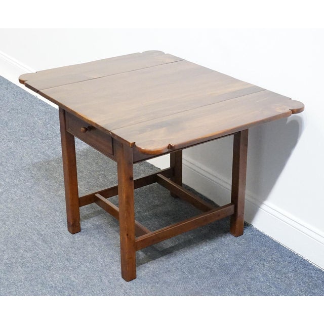 Ethan Allen Country Craftsman Solid Pine Early American Shaker Style 37" Drop Leaf Accent End Table 19-8304 - 219 Medium Brown Finish For Sale - Image 12 of 17