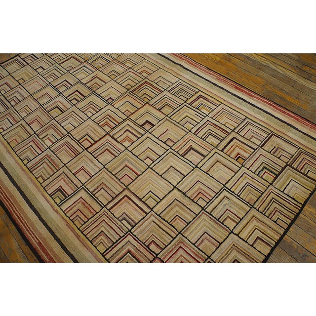 1930s Brown Tridimensional Square Antique American Hooked Rug 4'2" X 6'3" Handknotted Wool Carpet For Sale In New York - Image 6 of 7