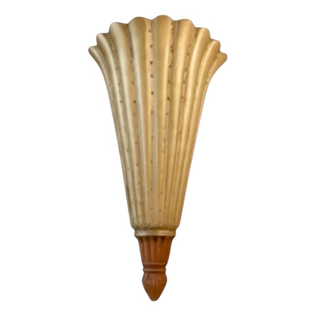 French Art Deco Fan-Shaped Wall Sconce in Carved Wood and Aluminium, 1930 For Sale