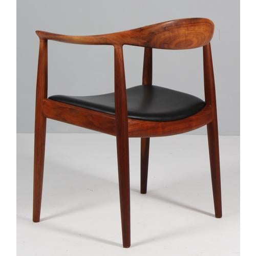 PP503 Chair in Walnut and Leather from Hans J. Wegner for PP Møbler, 2000s For Sale - Image 9 of 11