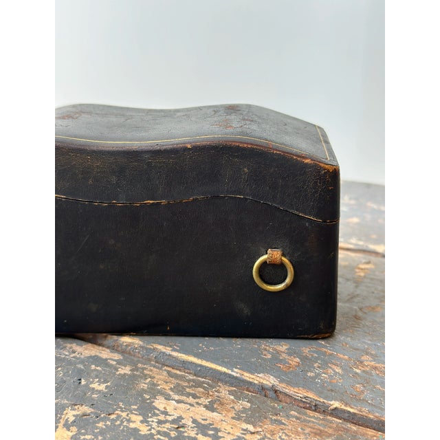 Mid-Century Modern Vintage Sculpted Leather Box Made in Italy, Circa Mid-20th Century For Sale - Image 3 of 11