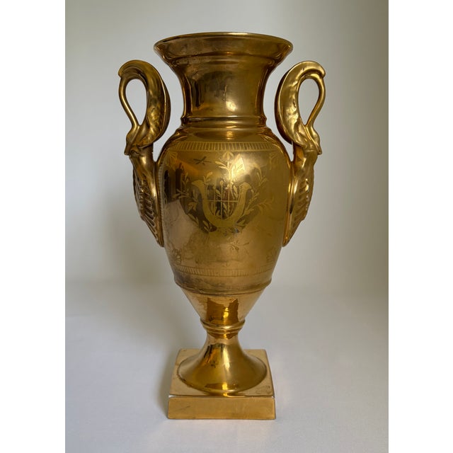 19th Century French Old Paris Gilt Porcelain Swan-Handle Urn Vases – Pair For Sale In Dallas - Image 6 of 16