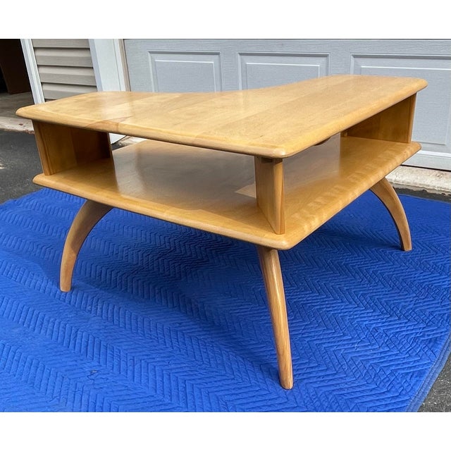 Mid-Century Modern Heywood-Wakefield Midcentury Modern Two Tier Corner Table For Sale - Image 3 of 13