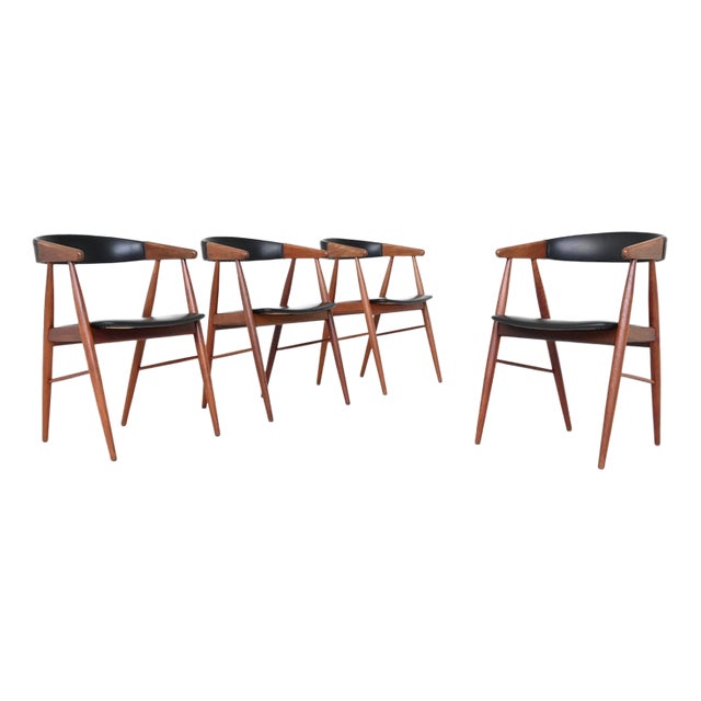 Dining Chairs in Teak by Ejnar Larsen & Aksel Bender, Set of 4 For Sale