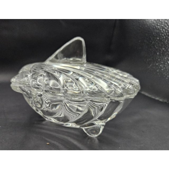 Mid-Century Modern Vintage 1950s Crystal Glass Clam Shell Candy Dish Jewelry Trinket Box W Lid For Sale - Image 3 of 7