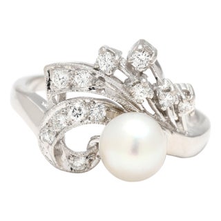 Retro .25ctw Pearl & Diamond Ring, Platinum, Ring Size 8 For Sale