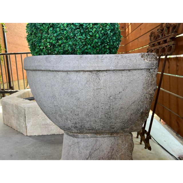 19th Century Two-Piece French Wall Fountain Basin in Burgundian Bluestone For Sale In Dallas - Image 6 of 18