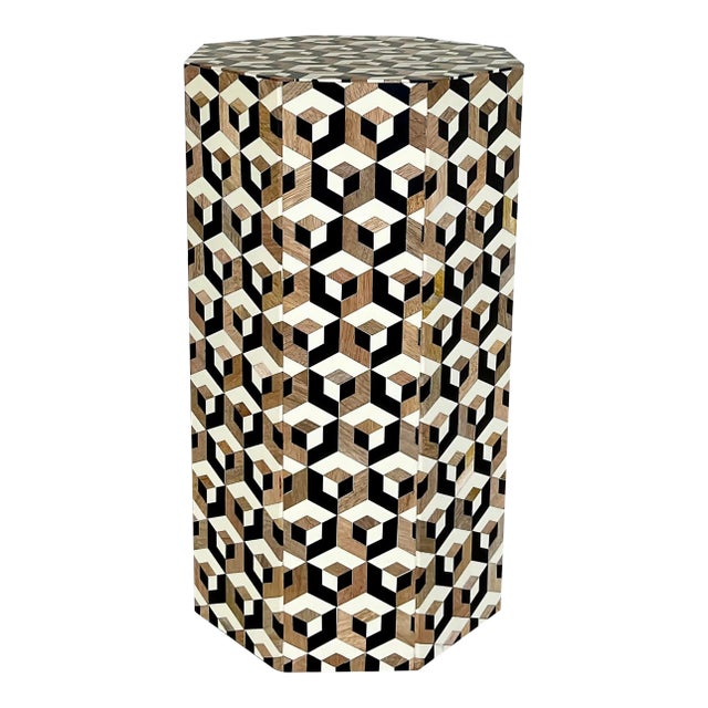 Currey & Company Mode Geo Accent Table For Sale
