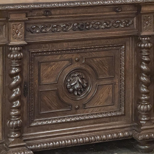 19th Century French Renaissance Hunt Buffet ~ Credenza For Sale In Dallas - Image 6 of 18