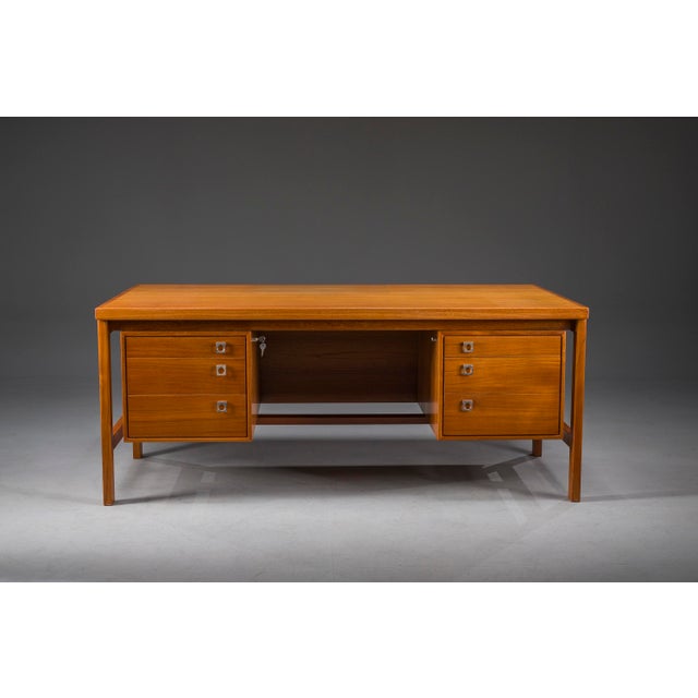 Mid-Century Modern Danish Modern Executive Teak Desk by Arne Vodder for H.P. Hansen, 1960s For Sale - Image 3 of 18