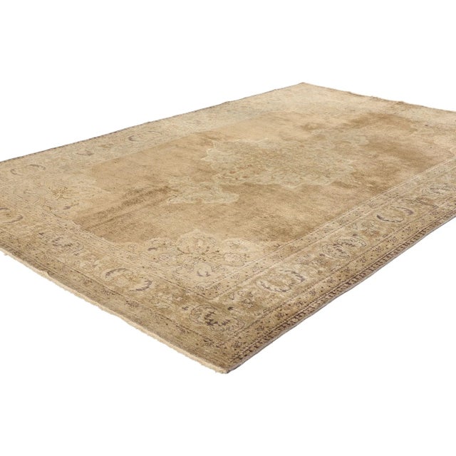 52071 Vintage Earth-Tone Turkish Oushak Rug, 04’09 x 07’01. The Gilded Tranquility: A Vintage Turkish Oushak Rug of...