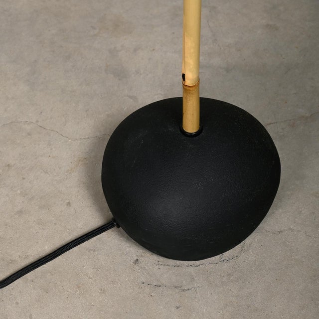 Hand-Crafted Model BB3-33s Akari Light Sculpture by Isamu Noguchi for Ozeki, Japan For Sale - Image 15 of 17