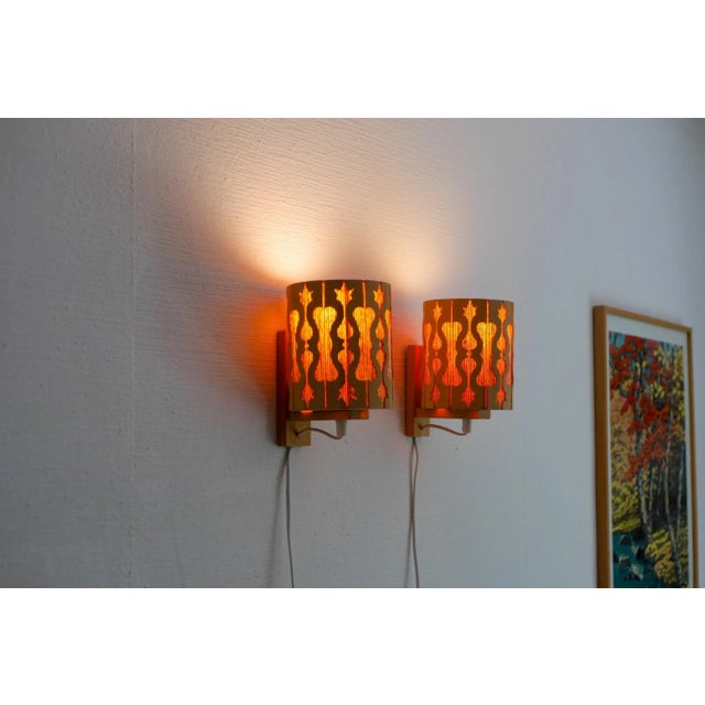 Vintage Scandinavian Pine Sconces, 1975, Set of 2 For Sale - Image 6 of 11