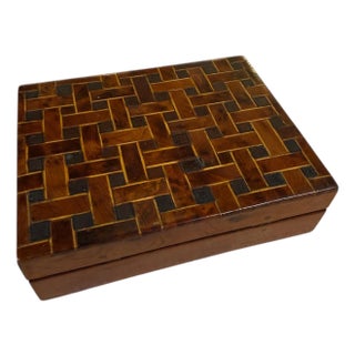 Vintage Wooden Trinket Box With Herringbone Pattern For Sale