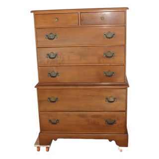 Vintage Solid Maple Nutmeg Wood Ethan Allen Chest of Drawers For Sale
