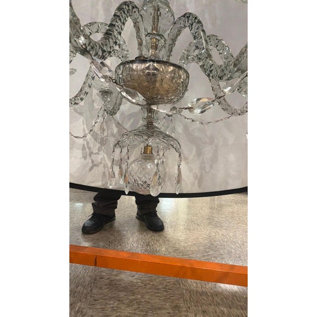 19th Century French Cut Crystal Chandelier 8 Lights For Sale In New York - Image 6 of 7