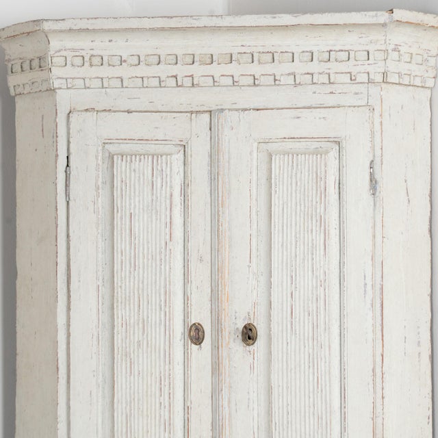 Farmhouse 19th Century Swedish White Painted Pine Corner Cabinet For Sale - Image 3 of 9