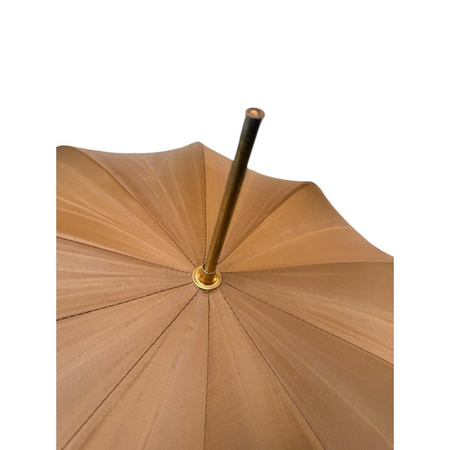 Brown Vintage Touch N Go Umbrella – 1950s Polan Katz One-Handed Opening Parasol For Sale - Image 8 of 13