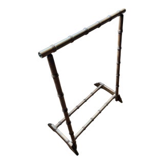Vintage Faux Bamboo Wood Blanket Rack / Quilt Stand – Hollywood Regency Coastal Style For Sale