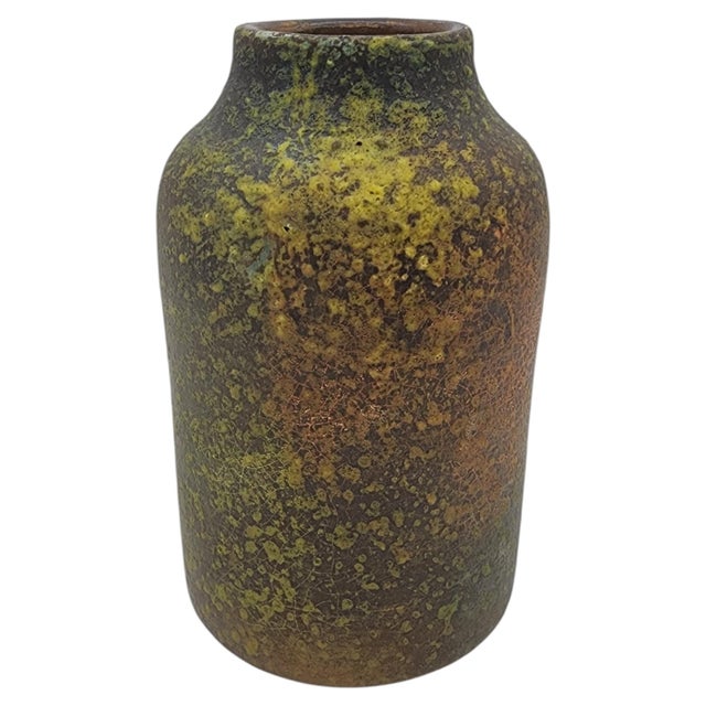 Vintage Italian ceramic vase designed by Aldo Londi for Bitossi, featuring a classic mid-century cylindrical form with...
