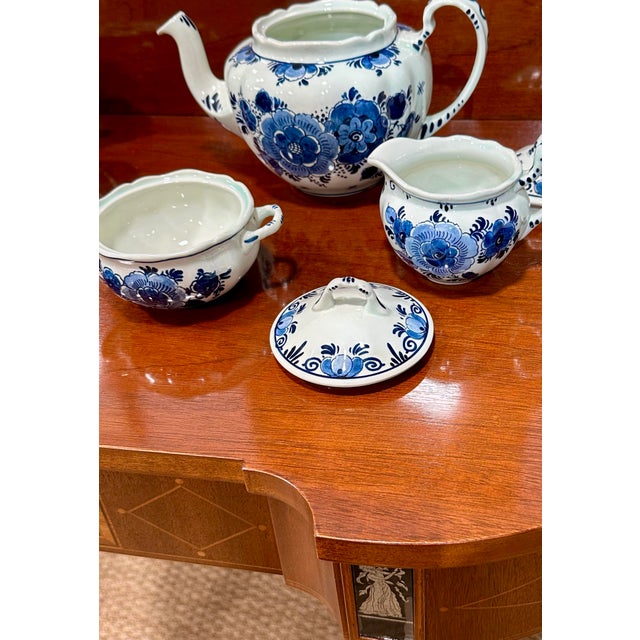 Delft Mid 20th Century De Koninklijke Goedewaagen Delft Blue & White Tea Service for Six - 17 pcs For Sale - Image 4 of 12