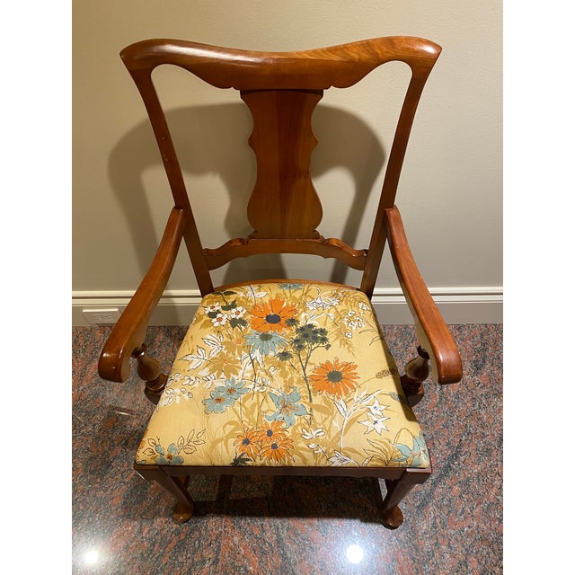 Traditional 1950s Vintage Floral Upholstered Chair For Sale - Image 3 of 10