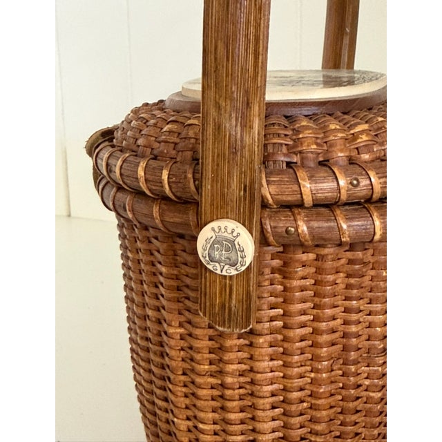 Vintage 1978 Farnum Lightship Basket With Coastal Ivoryite Scrimshaw For Sale - Image 10 of 13